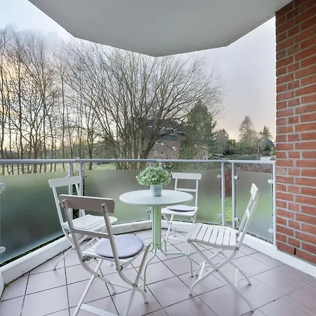 Ferienwohnung Die 2 *